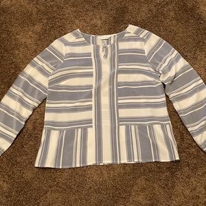 CHRISTOPHER & BANKS SPRING/SUMMER TOP. SIZE MEDIUM. VERY SOFT  YOU’LL LOVE IT!